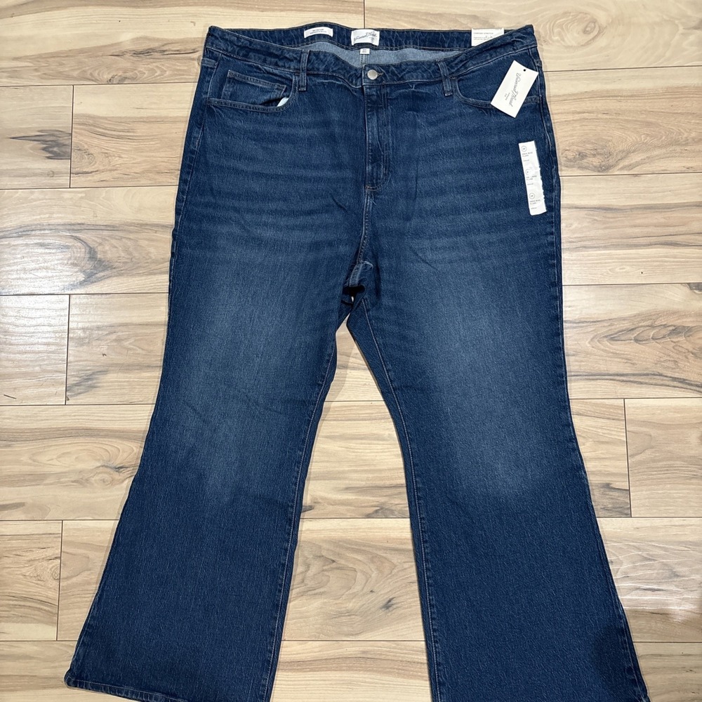 Universal Thread Womens High Rise Flare Jeans Dark Wash Blue Size 26 Regular NWT